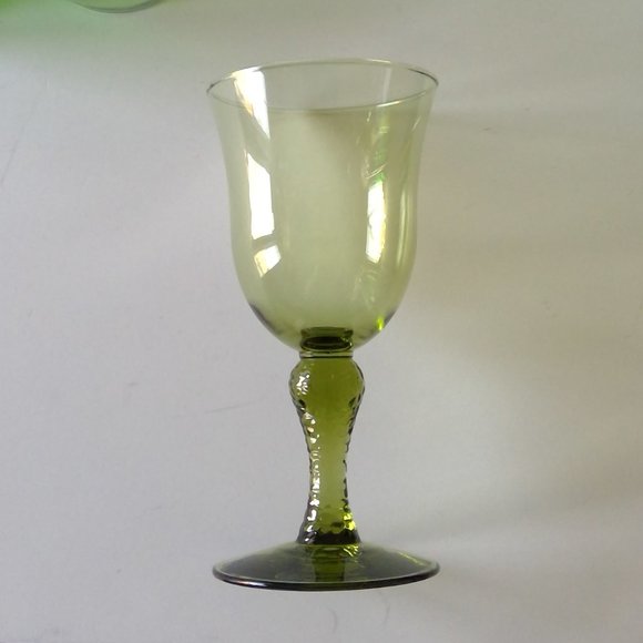 S/6 Mismatched Colorful Emerald Avocado Lime Green Water Goblets Wine Glasses - Picture 4 of 11